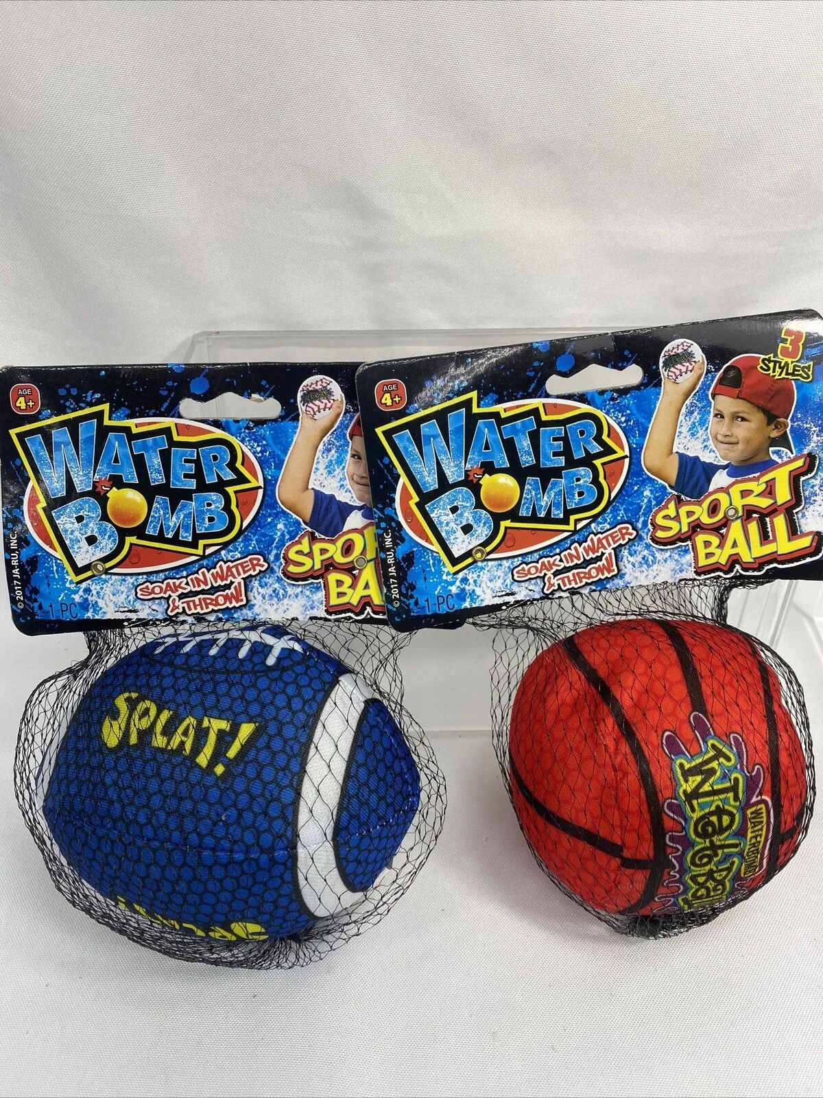 (2) Toss' Em Water Bomb Sports Ball Football Basketball Pool Toy Outdoor Jaru