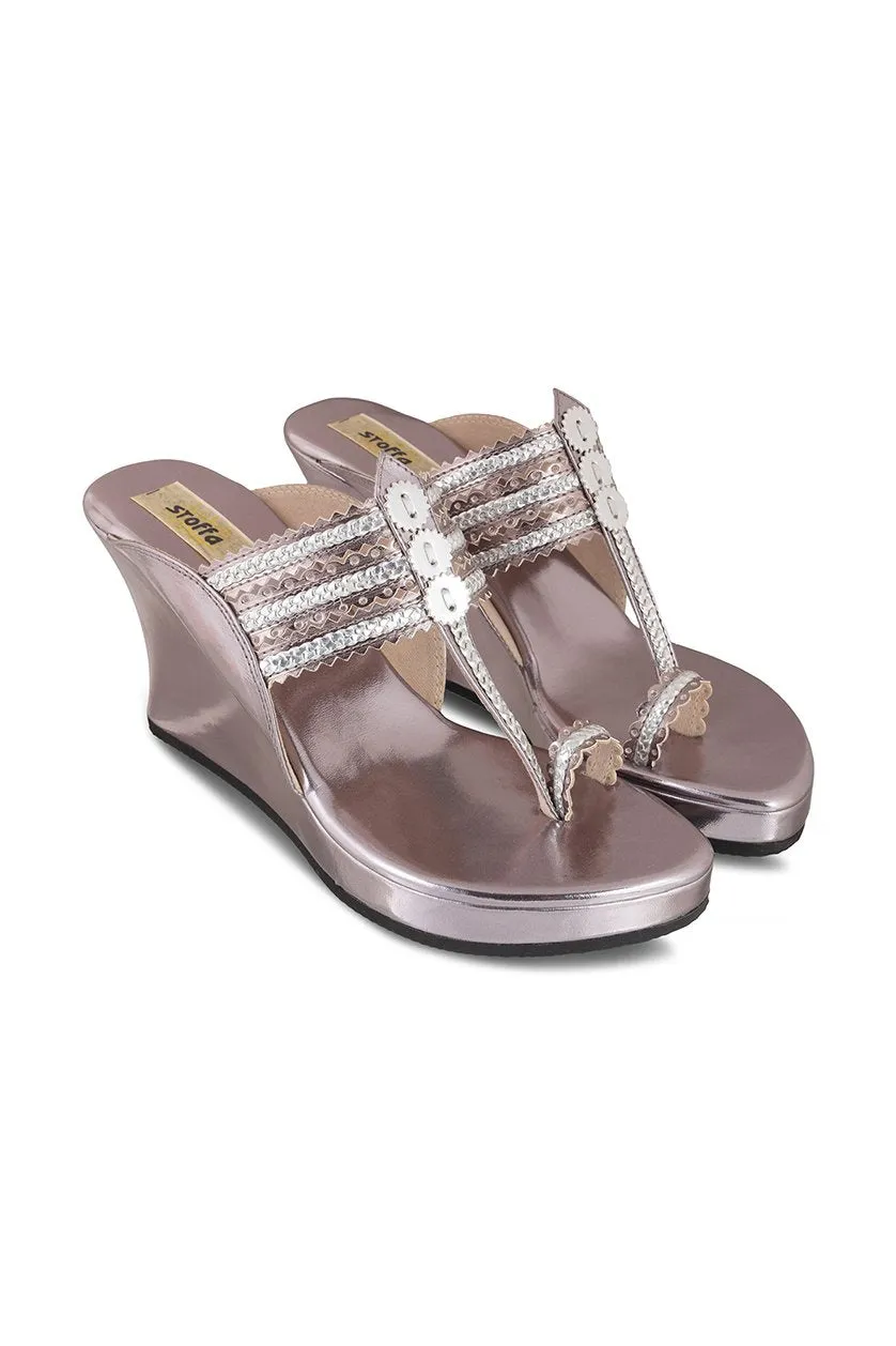Classic High K Wedge Gold