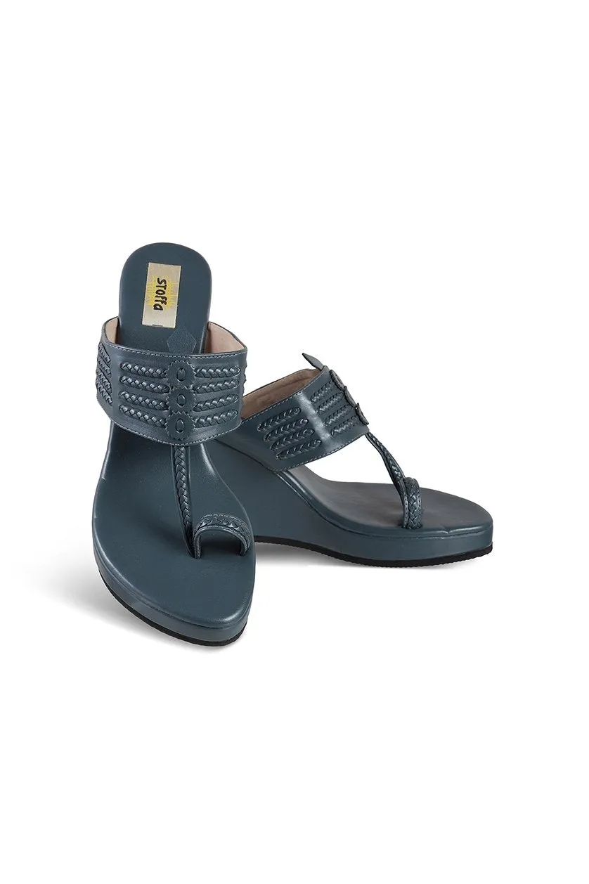 Classic High K Wedge Taupe