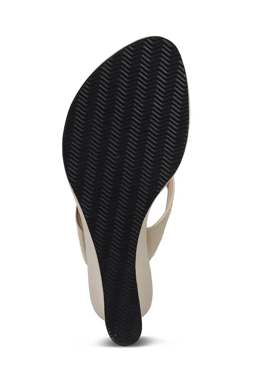Classic High K Wedge Taupe