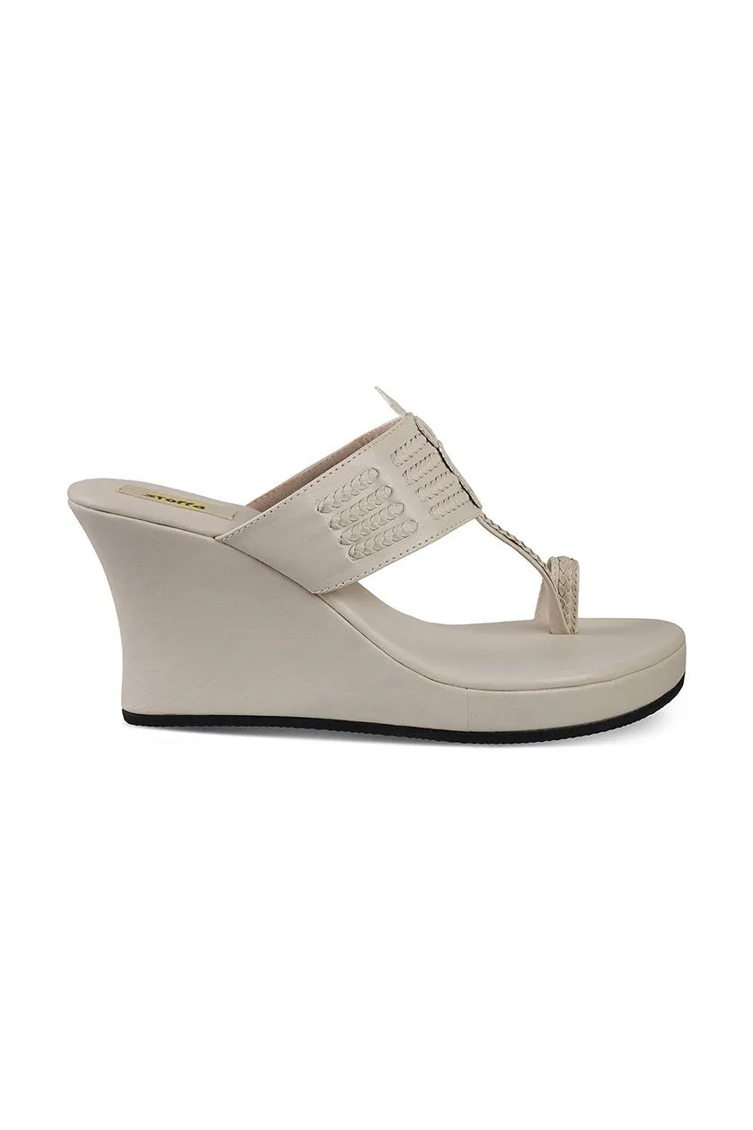 Classic High K Wedge Taupe