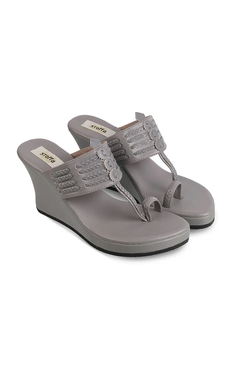 Classic High K Wedge Taupe