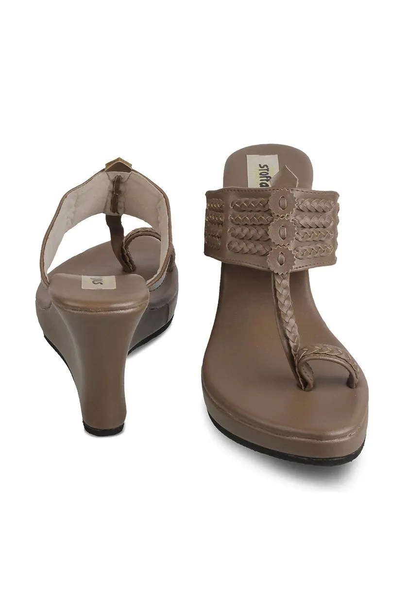 Classic High K Wedge Taupe
