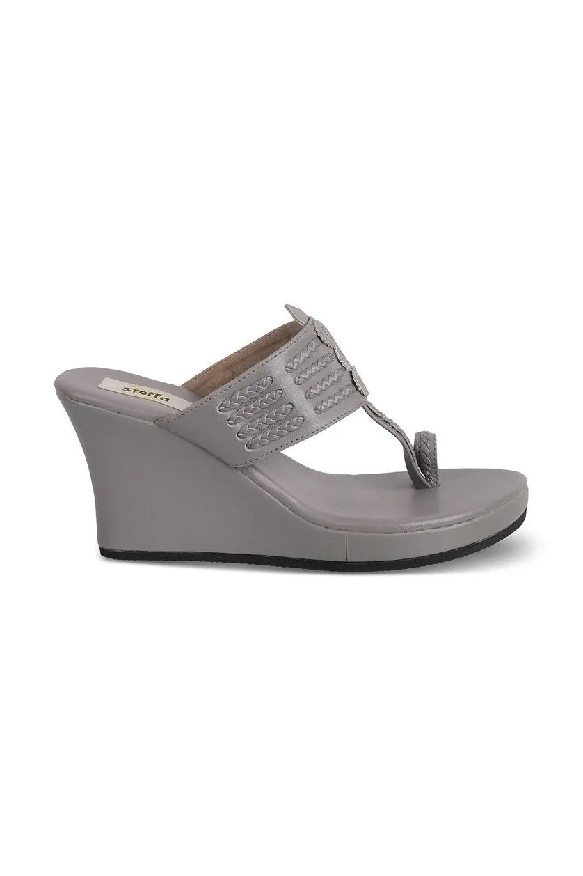 Classic High K Wedge Taupe