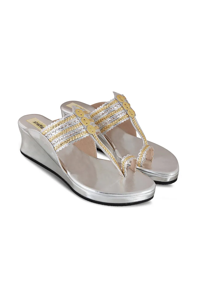 Classic Low K Wedge Camel