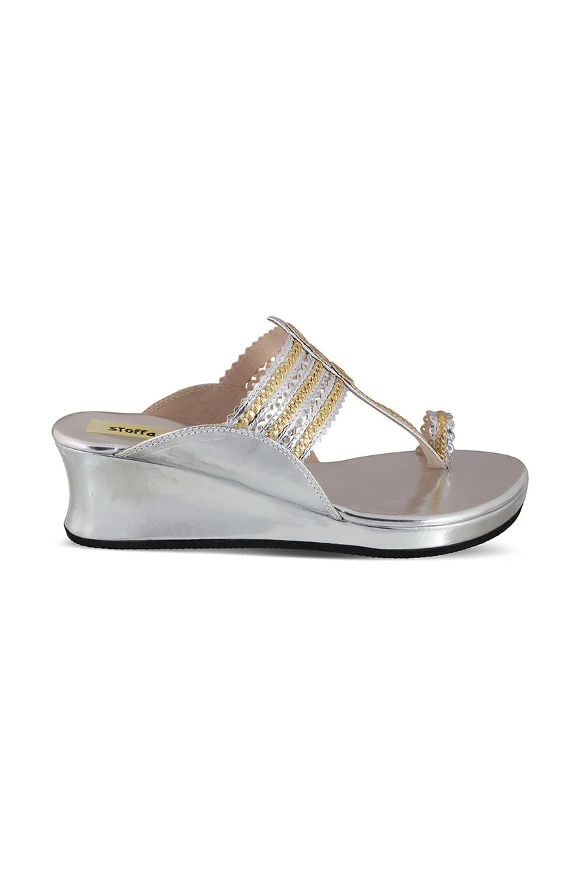 Classic Low K Wedge Camel
