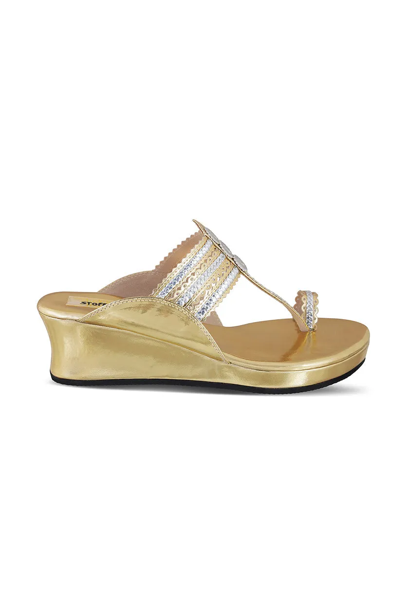Classic Low K Wedge Camel