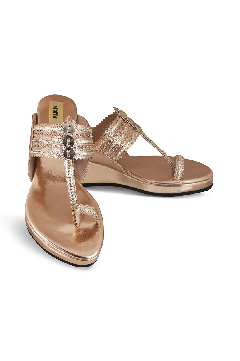 Classic Low K Wedge Camel