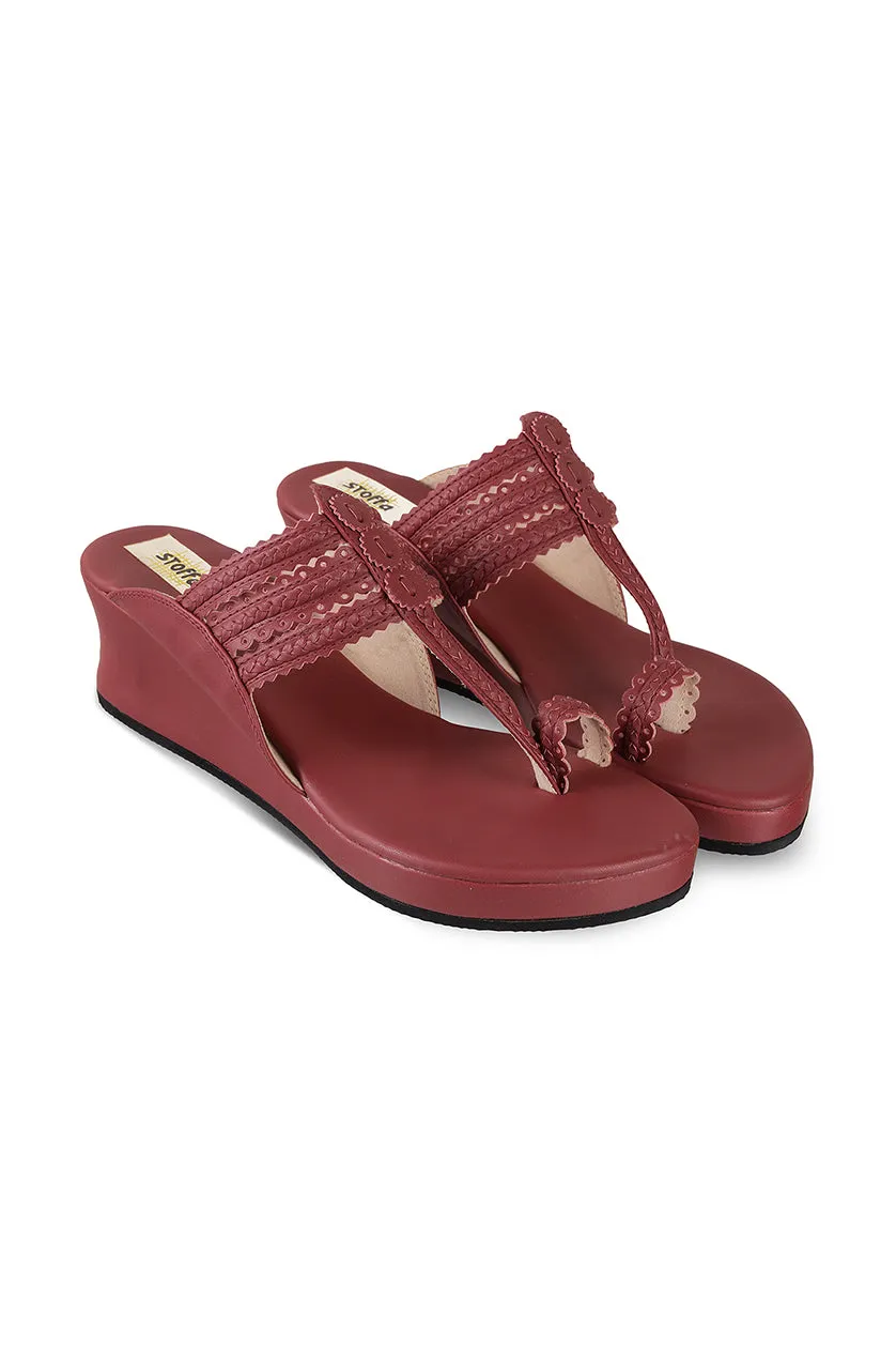 Classic Low K Wedge Camel