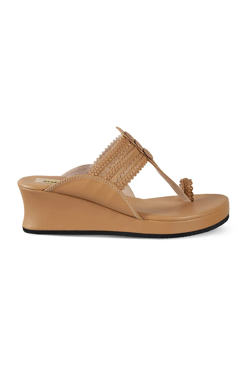 Classic Low K Wedge Taupe