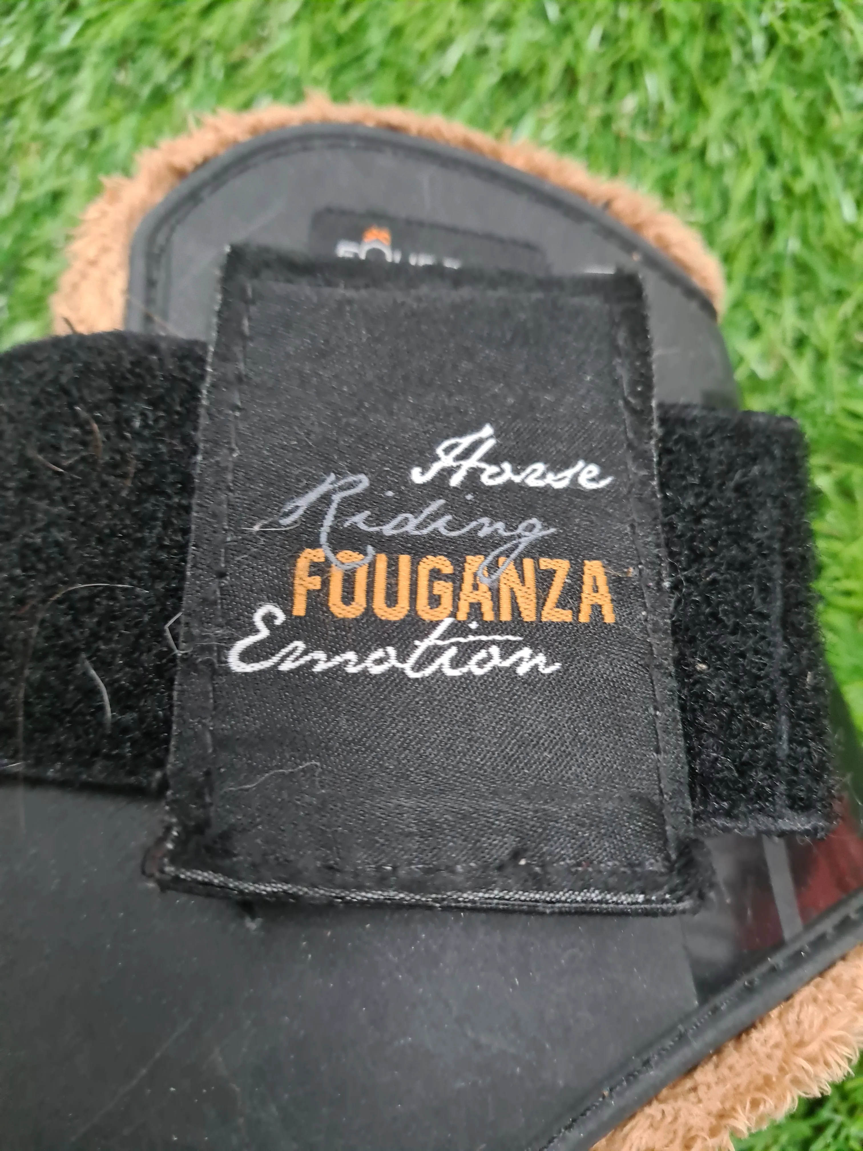 Fouganza fetlock boots size pony/cob black faux fur lined FREE POSTAGE 🟢