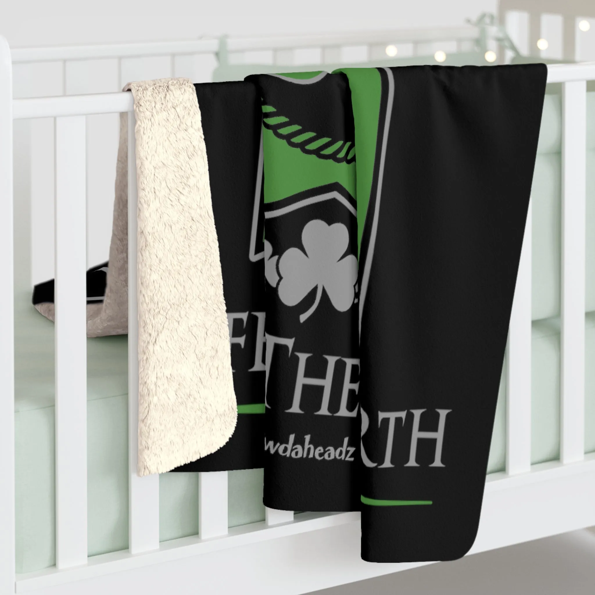 House Boston Shamrock Banner Sherpa Fleece Blanket