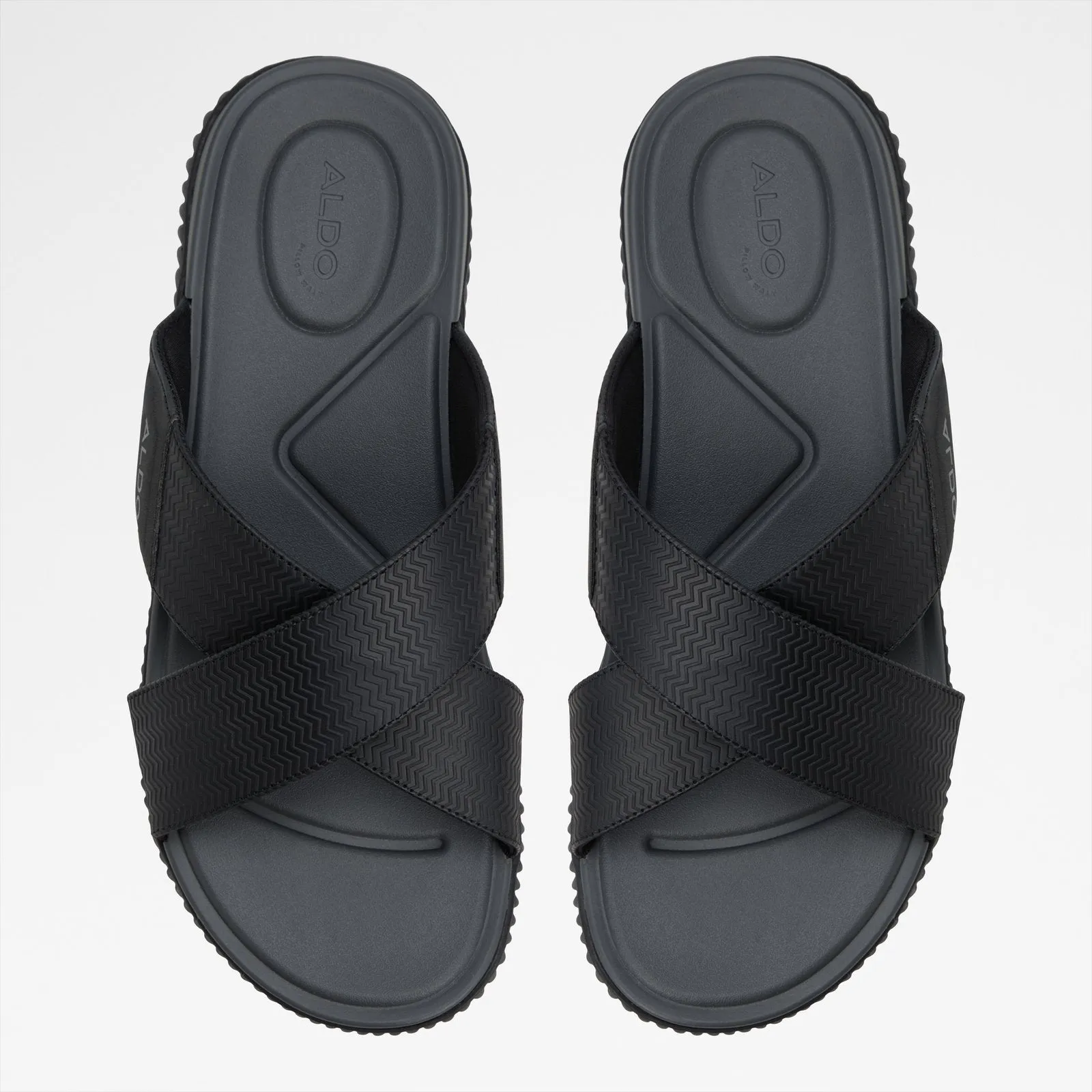 Kedon / Flat Sandals