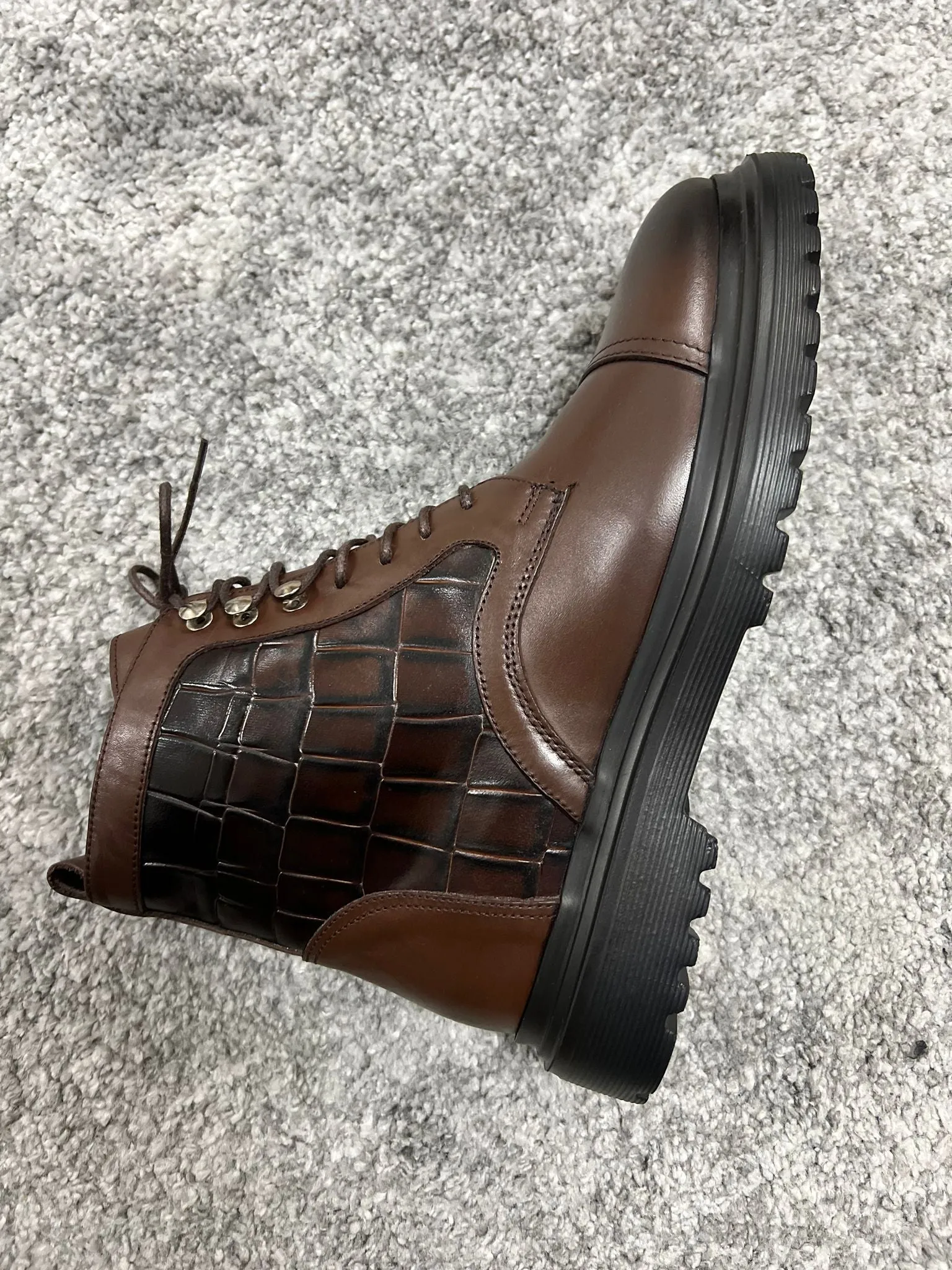 Lenzi Special Edition Zippered Croc Theme Leather Brown Boots