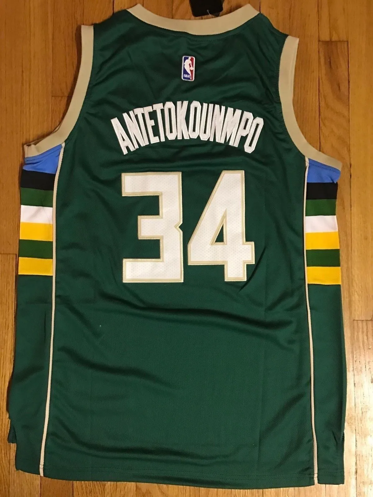 Men 34 Giannis Antetokounmpo Bucks Jersey Green Milwaukee Bucks Swingman