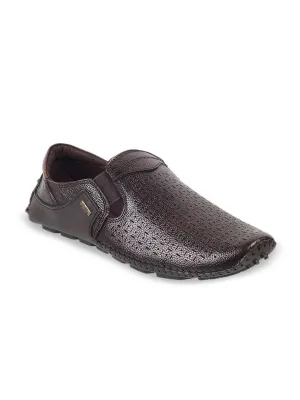 Metro Men Brown Textured Leather Loafers
