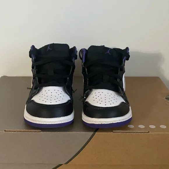Nike Air Jordan 1 Mid Court Purple Toddler Sneakers- SZ 10 C