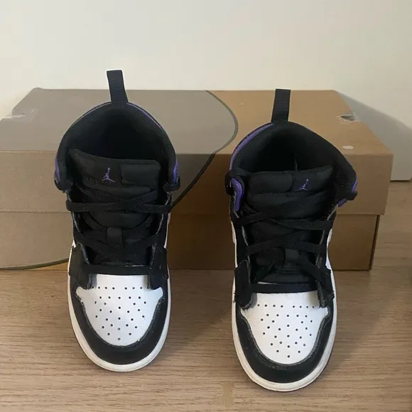 Nike Air Jordan 1 Mid Court Purple Toddler Sneakers- SZ 10 C