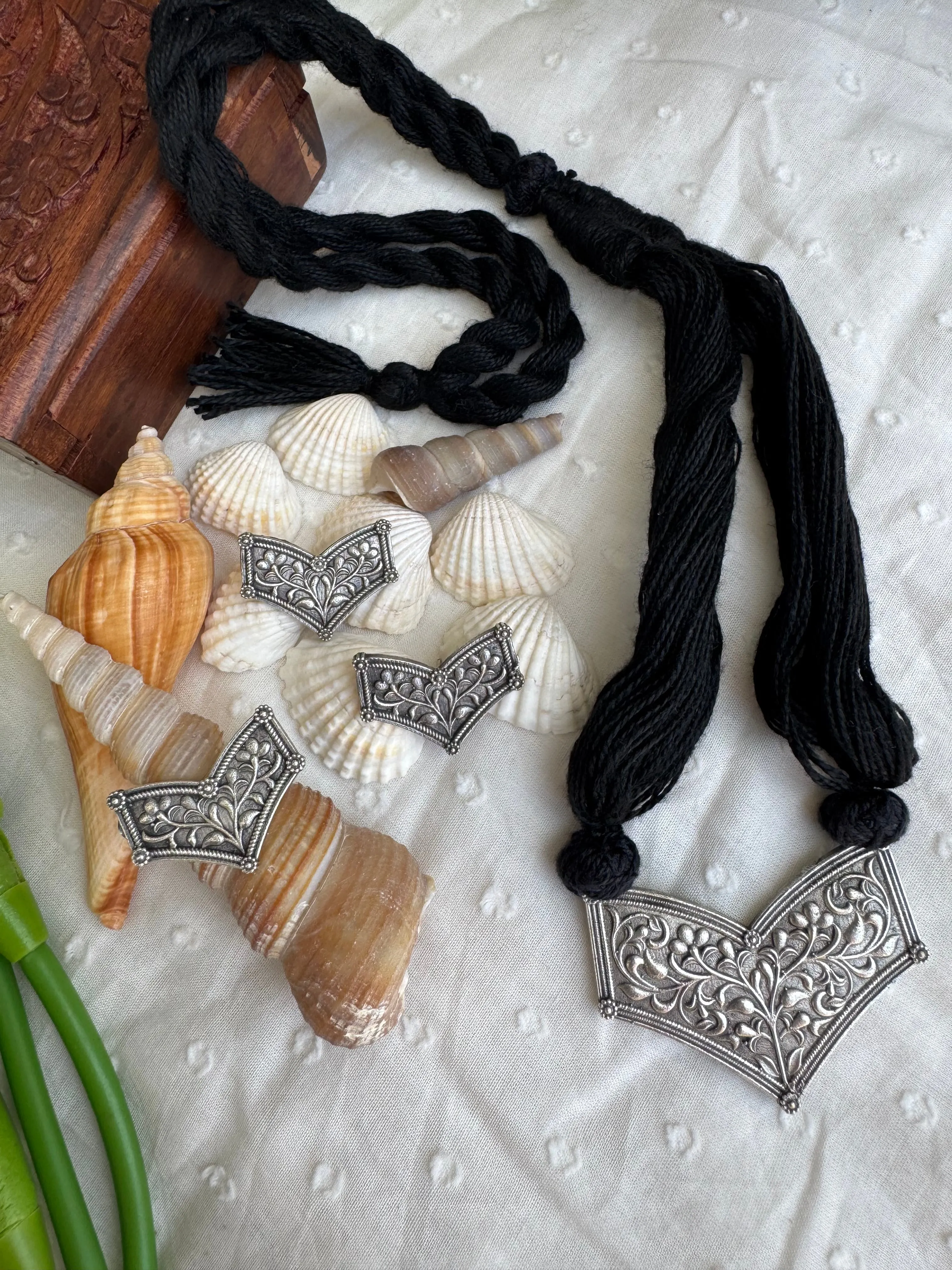 Shitara Necklace  Earrings   Ring Set