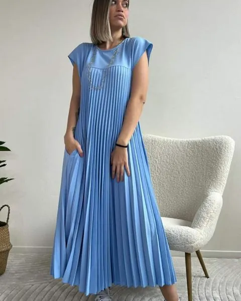 🔥Sleeveless pleated simple solid colour dress