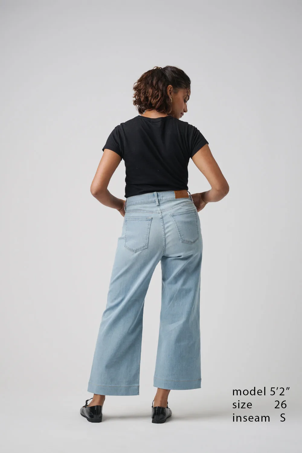 The Malibu Wide Denim Cropped  |  Cloud