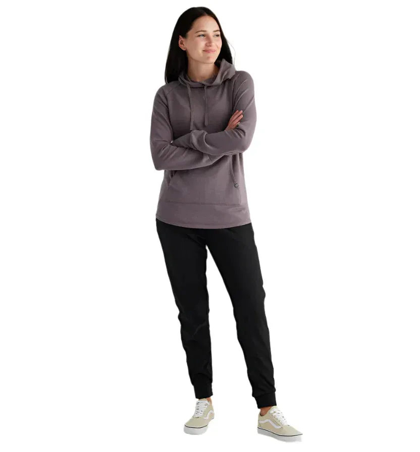 WOMEN'S FREE FLY PULL-ON BREEZE JOGGER | BLACK
