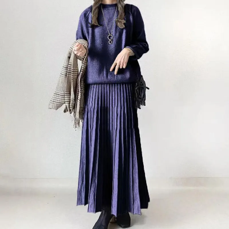 🛒Women's Round-Neck Top ＆ Pleated Skirt 2-Piece Set🛍️